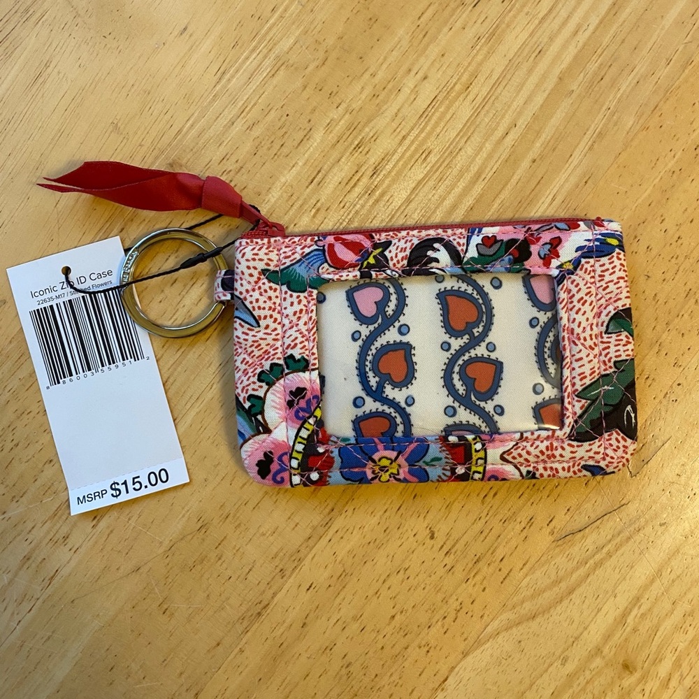 Vera Bradley ZIP ID Case in ‘Stitched Flowers’ NWT